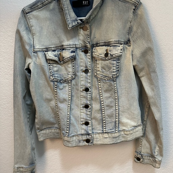 KUT from the Kloth ‘Helena' Denim Jacket - Picture 2 of 6
